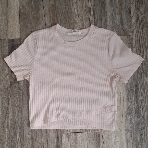 Light Pink Crop Top - Picture 5 of 7
